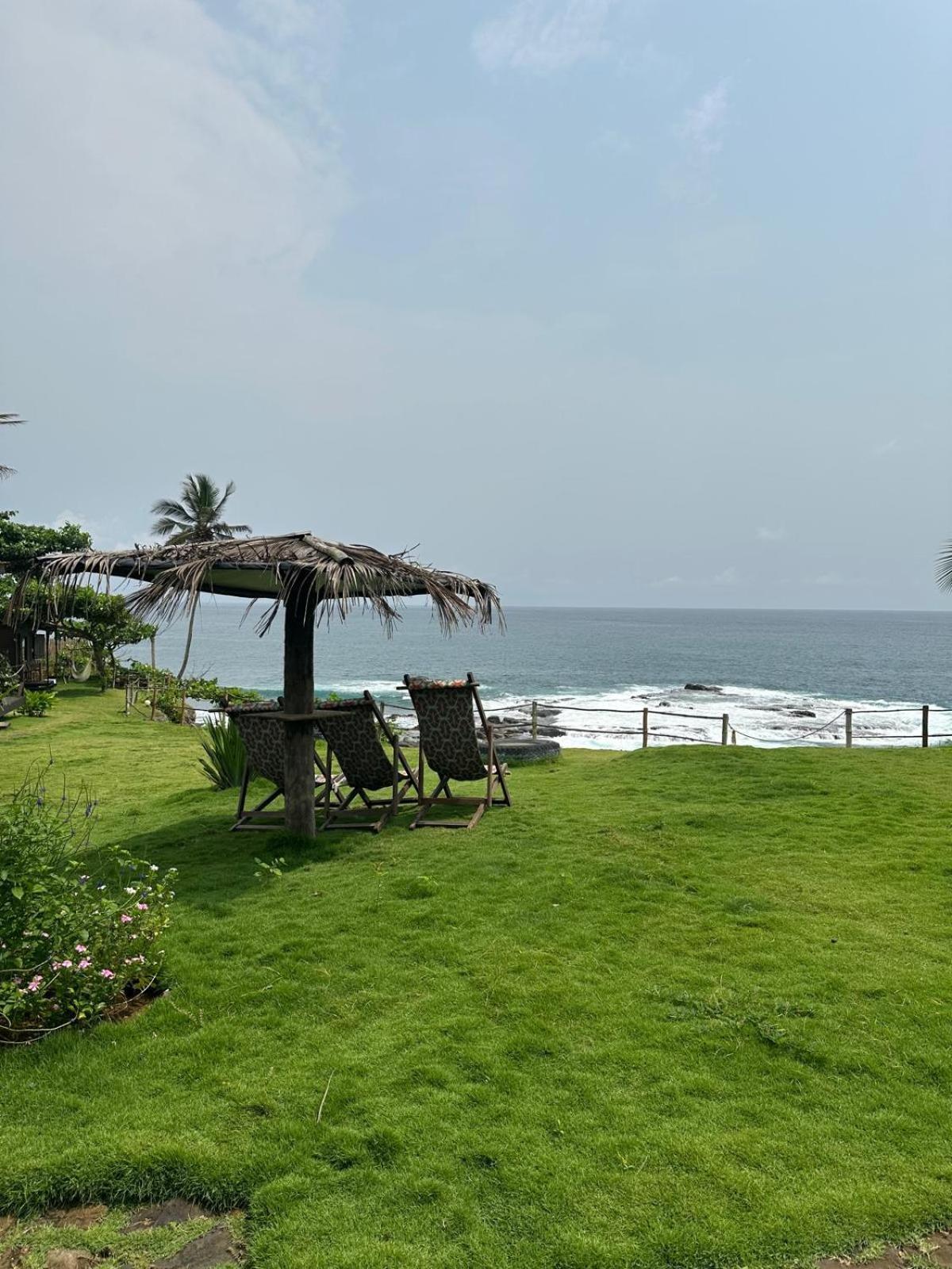 GENTE D'AQUI Ngê D'ai êê Vila Sao Tome Exterior foto